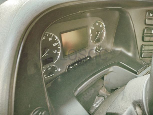 Mercedes-Benz Actros 2532 · Ano 2009