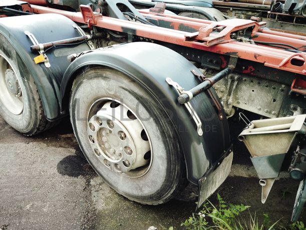 Mercedes-Benz Actros 2532 · Ano 2009