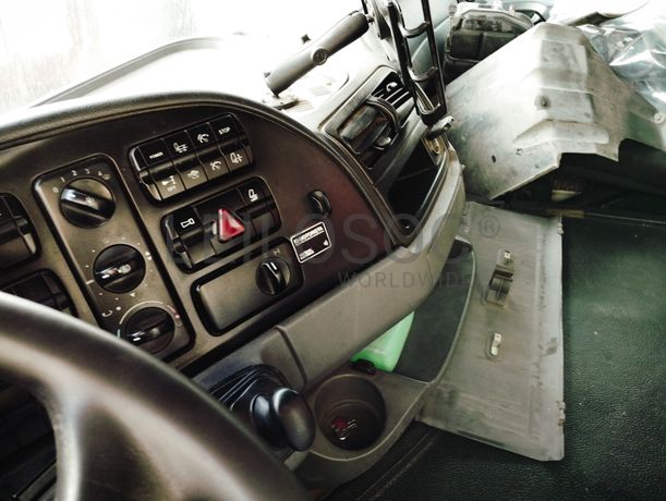 Mercedes-Benz Actros 2532 · Ano 2009