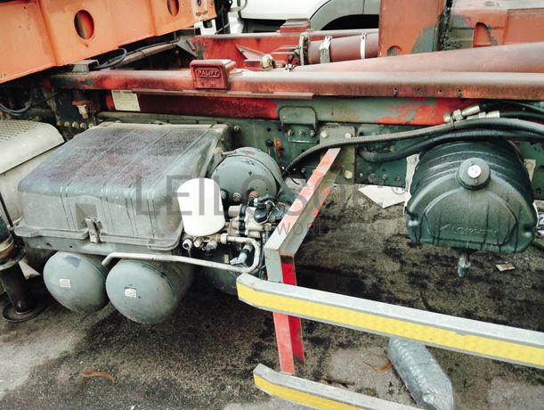 Mercedes-Benz Actros 2632 · Ano 2003