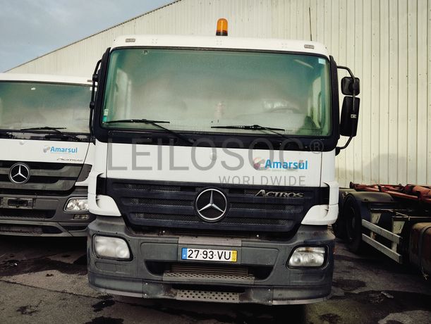 Mercedes-Benz Actros 2632 · Ano 2003