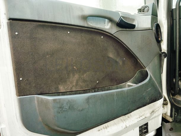 Mercedes-Benz Actros 2632 · Ano 2003