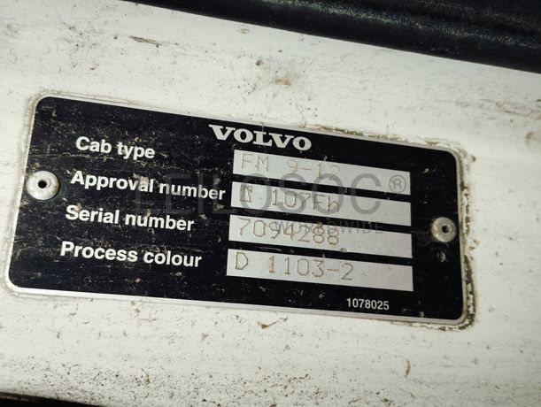 Volvo FM9 · Ano 2005