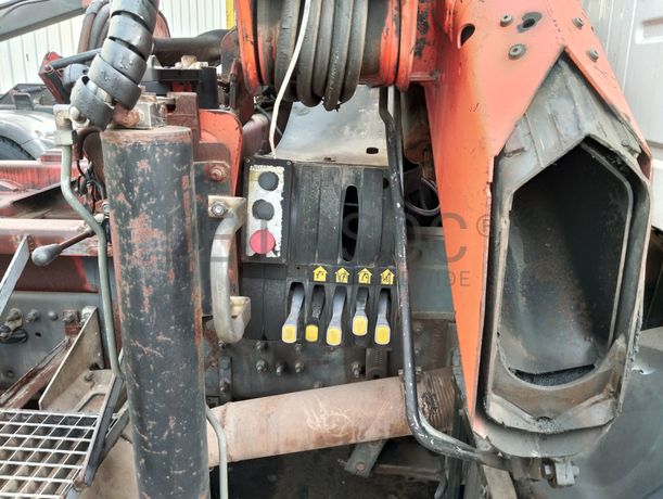 Volvo FM9 · Ano 2005