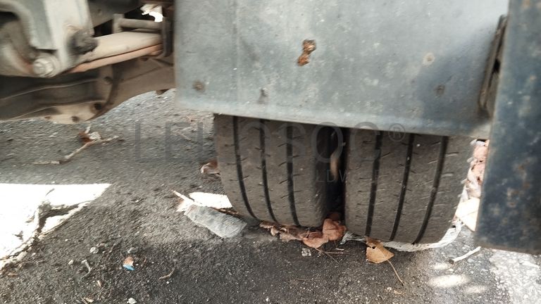 Mitsubishi FUSO 7C15 com Caixa Compactadora · Ano 2012