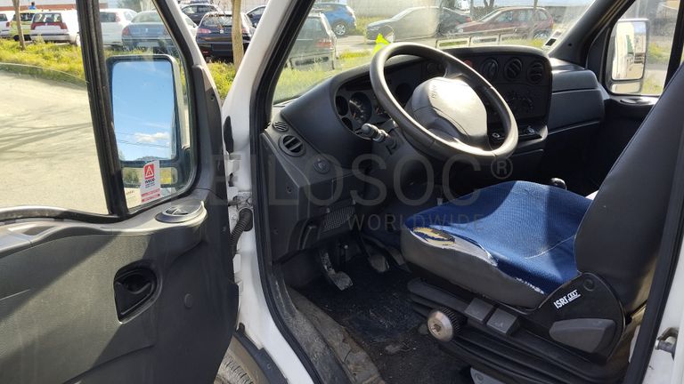 Iveco Daily 2.3HPI · Ano 2006