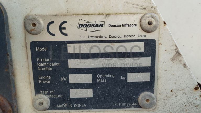 Pá Carregadora DOOSAN DL200 · Ano 2009