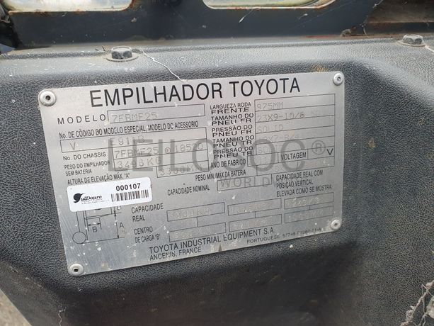 Empilhador Elétrico Toyota 7FBMF25 2.5 Ton. · Ano 2011