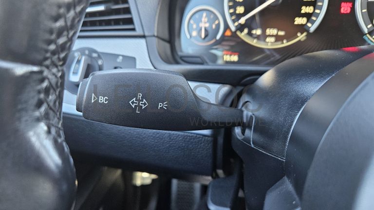 BMW 525d  2.0D bi turbo · Ano 2014