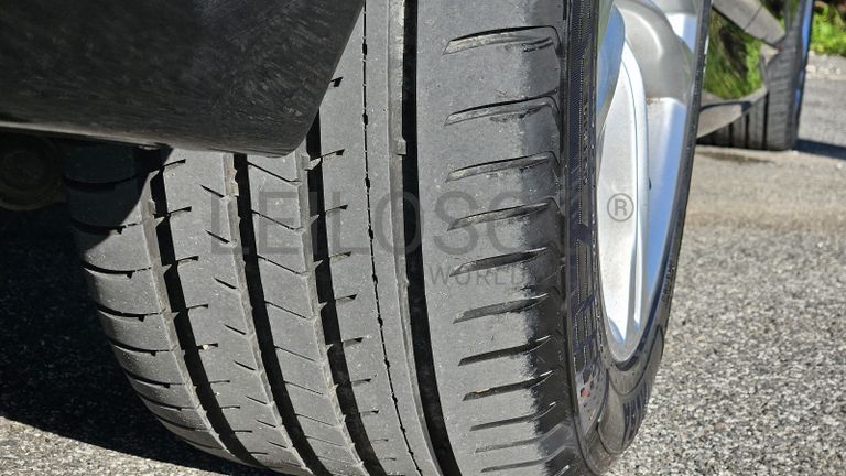 BMW 525d  2.0D bi turbo · Ano 2014