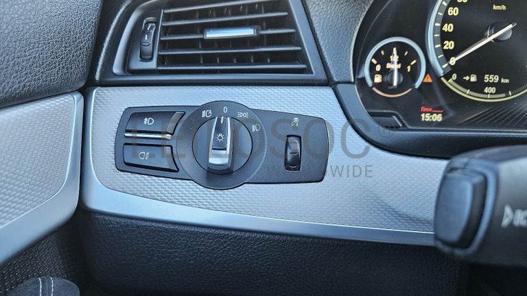 BMW 525d  2.0D bi turbo · Ano 2014