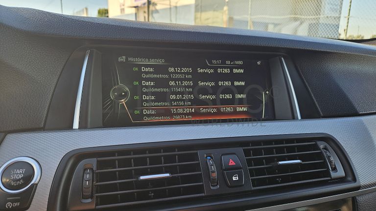 BMW 525d  2.0D bi turbo · Ano 2014