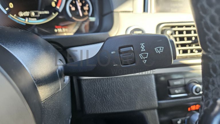 BMW 525d  2.0D bi turbo · Ano 2014