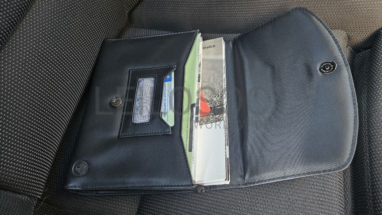 BMW 525d  2.0D bi turbo · Ano 2014