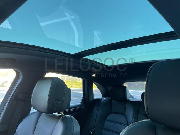Porsche Macan · Ano 2022