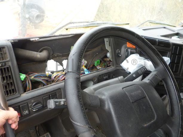 Volvo FH12 · Ano 2005