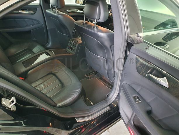 Mercedes-Benz CLS 250 CDI · Ano 2012