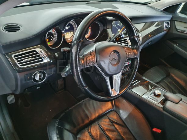 Mercedes-Benz CLS 250 CDI · Ano 2012