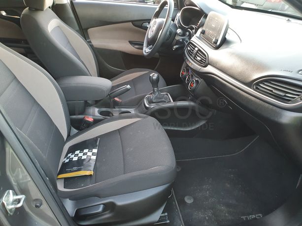 Fiat Tipo · Ano 2018