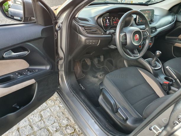 Fiat Tipo · Ano 2018