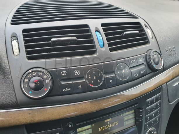 Mercedes-Benz E220 CDI · Ano 2002