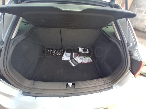 Audi A3 1.6TDi · Ano 2012