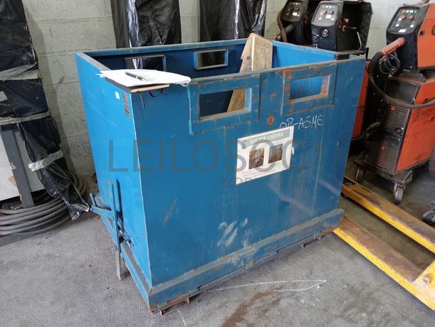 Contentor de fundo rebatível