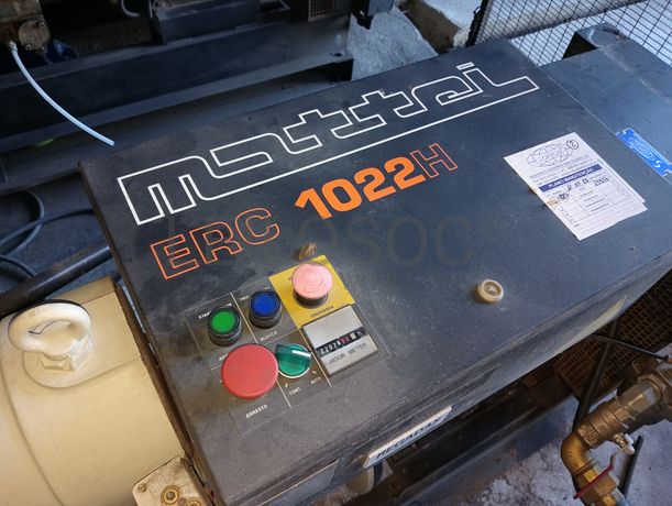 Máquina de virar sapatos · Máquina de cortar relva · Compressor · Depósitos de Ar