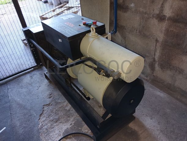 Máquina de virar sapatos · Máquina de cortar relva · Compressor · Depósitos de Ar