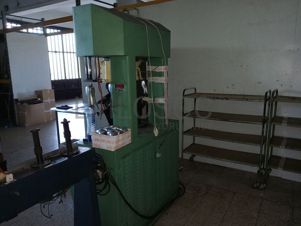 Máquinas de enformar contrafortes