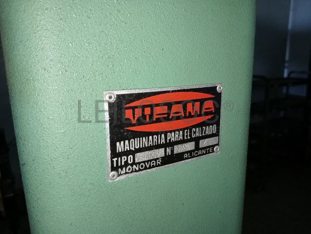 Máquinas de enformar contrafortes