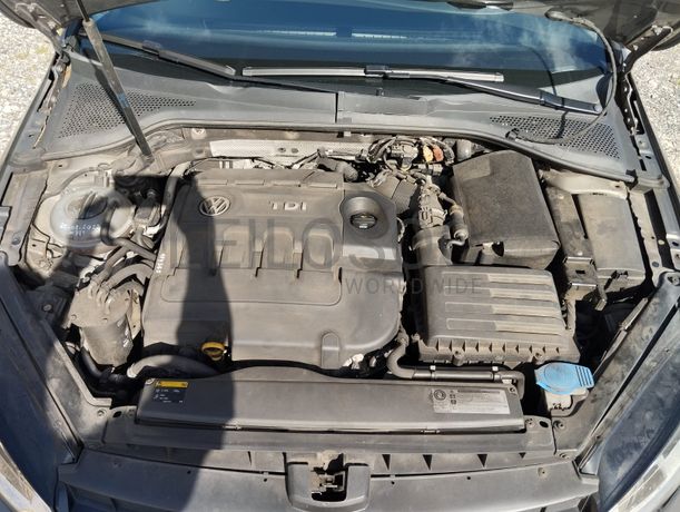 Volkswagen Golf TDI · Ano 2014