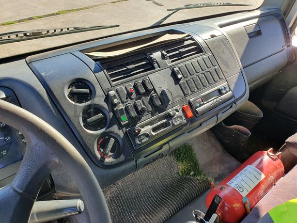 Mercedes-Benz Actros AR GR · Ano 2004