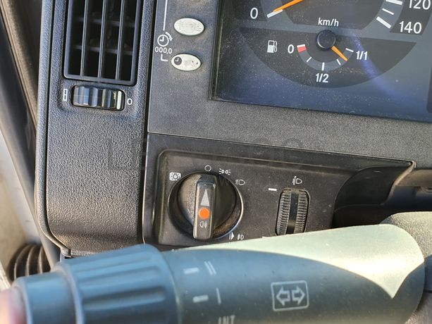 Mercedes-Benz Actros AR GR · Ano 2004