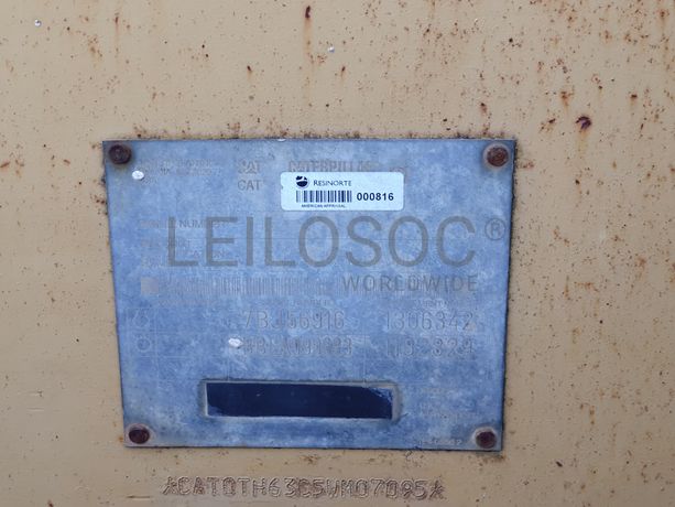 Trator com Braço Telescópico