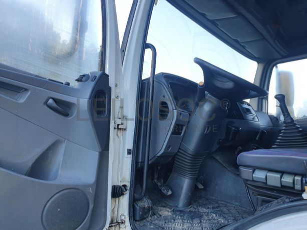 Mercedes-Benz Axor 2533