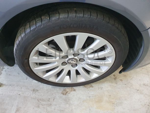 Opel Insígnia · Ano 2010