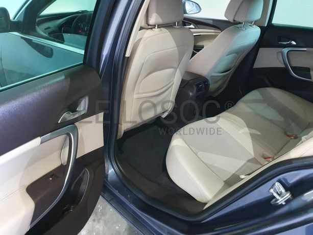 Opel Insígnia · Ano 2010