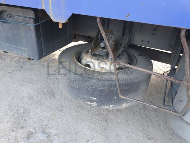 Porta Máquinas DAF 75CF-310 6x2 · Ano 2004