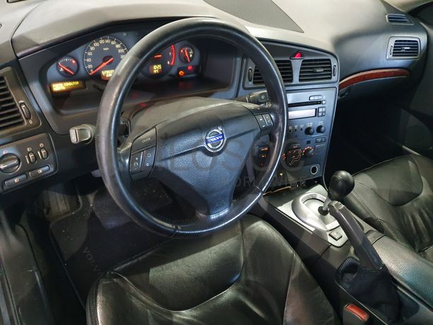 Volvo S60 · Ano 2000