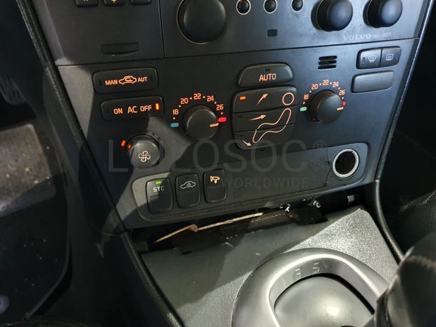 Volvo S60 · Ano 2000