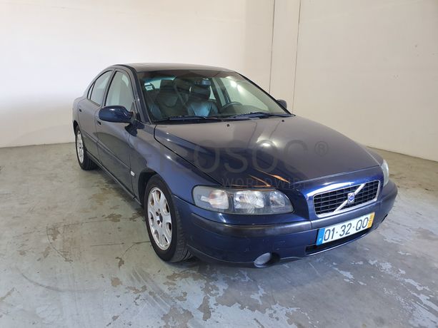 Volvo S60 · Ano 2000