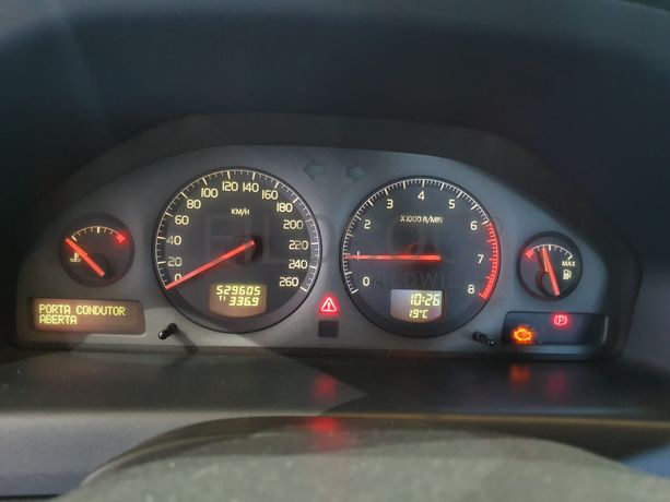 Volvo S60 · Ano 2000