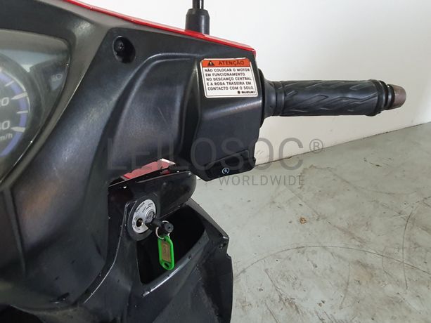 Motociclo Suzuki UK 110 Address · Ano 2015