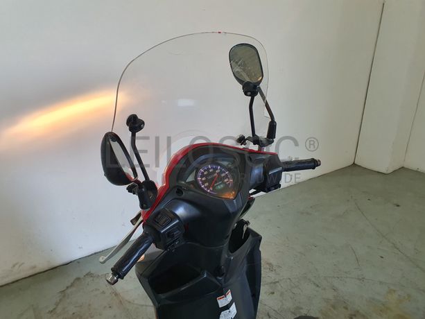 Motociclo Suzuki UK 110 Address · Ano 2015