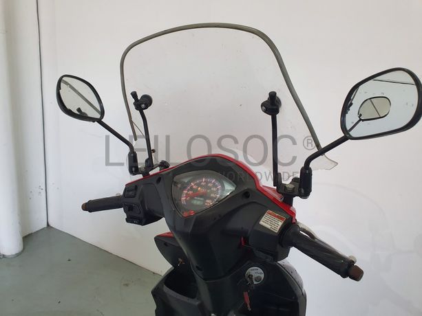 Motociclo Suzuki UK 110 Address · Ano 2015