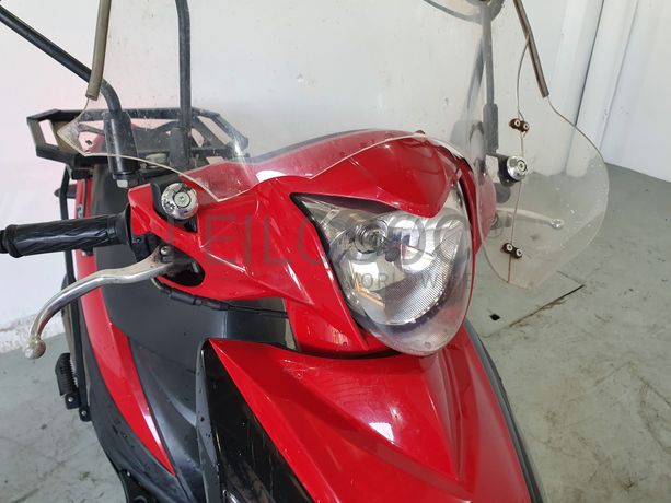 Motociclo Suzuki UK 110 Address · Ano 2015