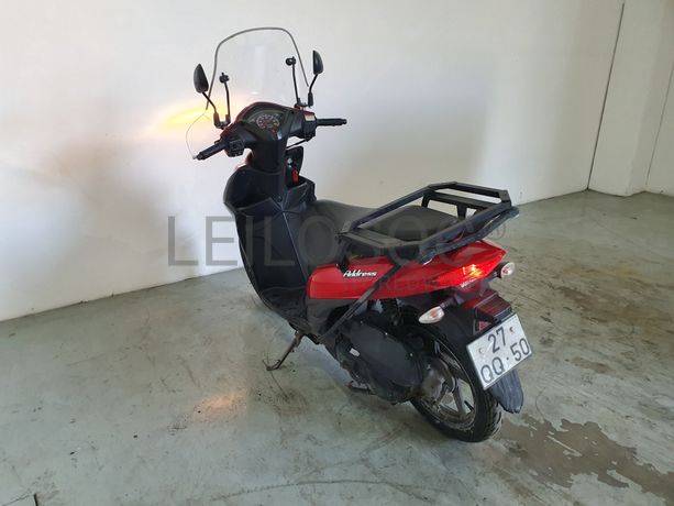 Motociclo Suzuki UK 110 Address · Ano 2015