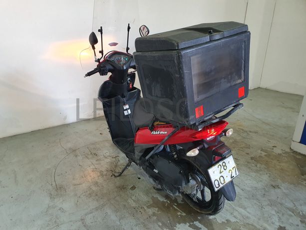 Motociclo Suzuki UK 110 Address · Ano 2015