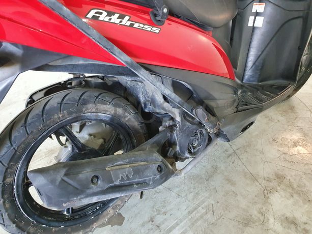 Motociclo Suzuki UK 110 Address · Ano 2015